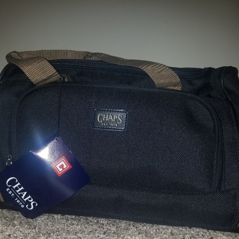 16" CHAPS: by Ralph lauren Duffle
